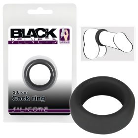 Black Velvets - vastagfalú péniszgyűrű (2,6 cm, fekete)