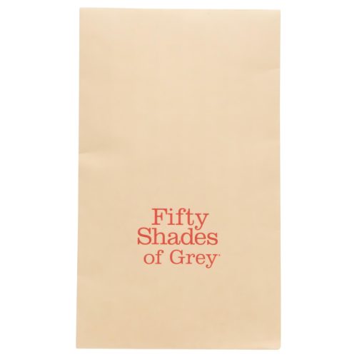 A szürke ötven árnyalata - nyakörv és bimbócsipesz (fekete-vörös)