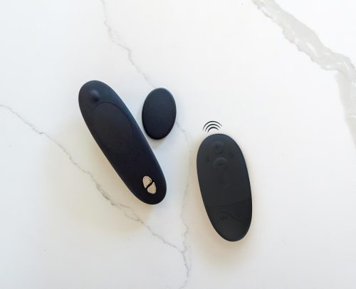We-Vibe Moxie+ - hordható, app-vezérelt csiklóizgató vibrátor (fekete)